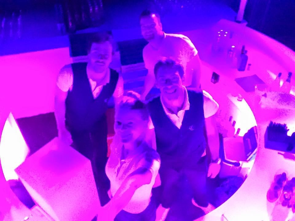 L'équipe d'Interlude Bar